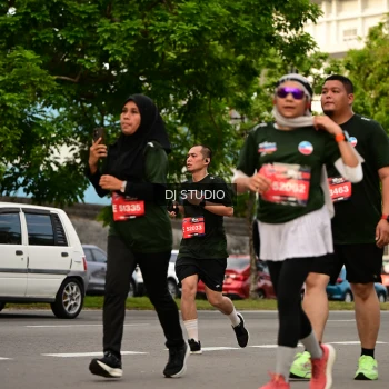 Runner Photo 4158556