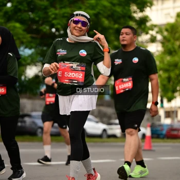 Runner Photo 4158559