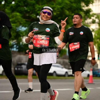 Runner Photo 4158562