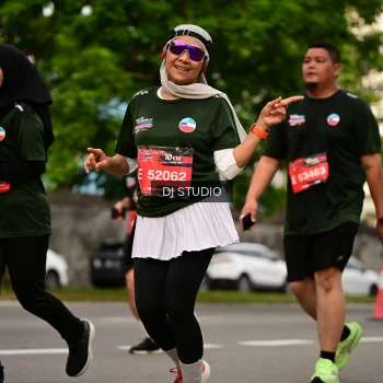 Runner Photo 4158563