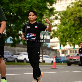 Runner Photo 4158587