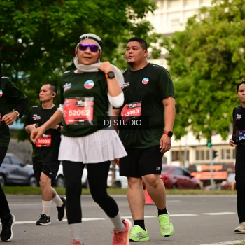 Runner Photo 4158596