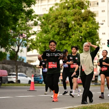 Runner Photo 4158598