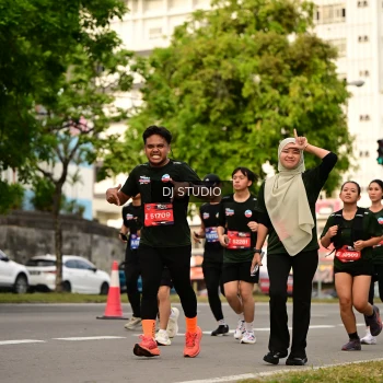 Runner Photo 4158603