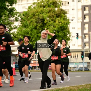 Runner Photo 4158606