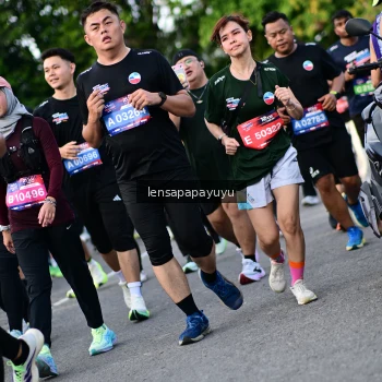 Runner Photo 4158611