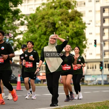 Runner Photo 4158619