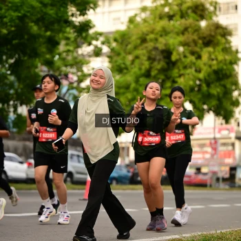 Runner Photo 4158623