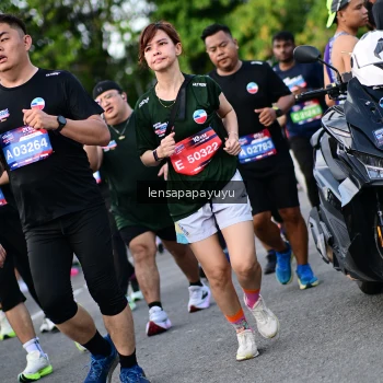 Runner Photo 4158624