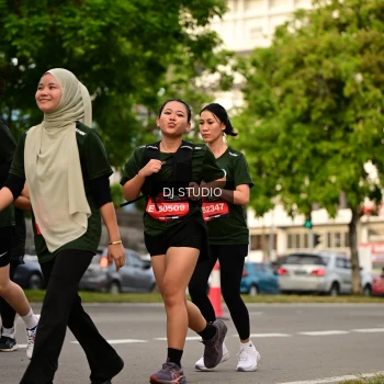 Runner Photo 4158642