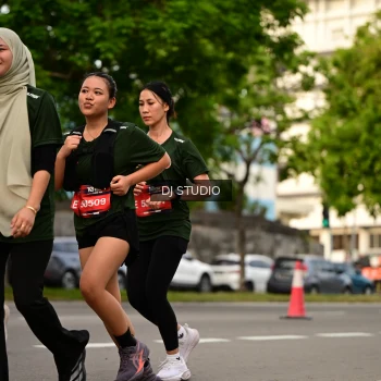Runner Photo 4158653
