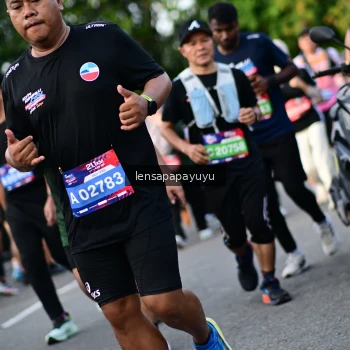 Runner Photo 4158665
