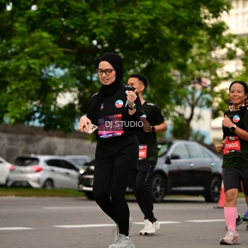 Runner Photo 4158674