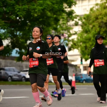 Runner Photo 4158684