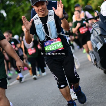 Runner Photo 4158688