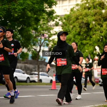 Runner Photo 4158690