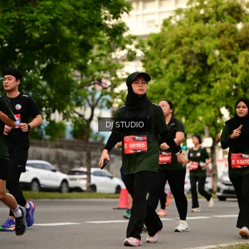 Runner Photo 4158691