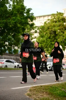 Runner Photo 4158692
