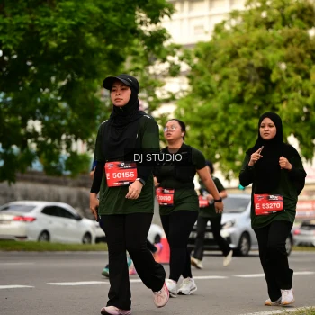Runner Photo 4158697