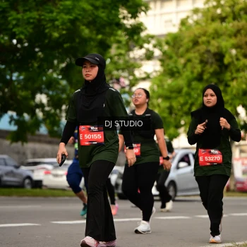 Runner Photo 4158699