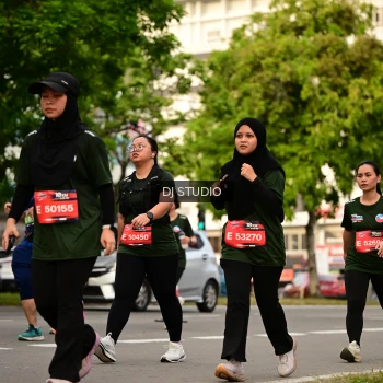 Runner Photo 4158704