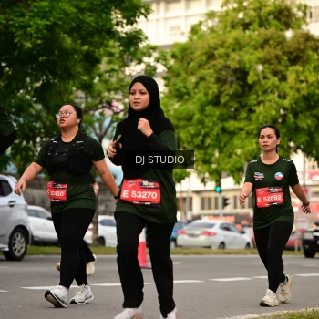 Runner Photo 4158713