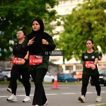 Runner Photo 4158714