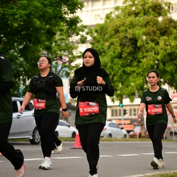 Runner Photo 4158715