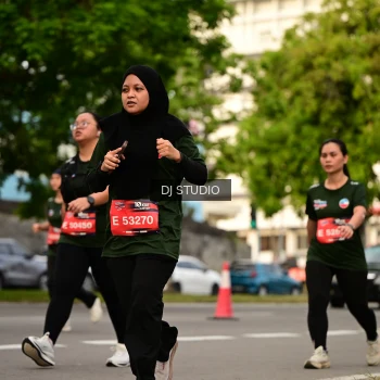 Runner Photo 4158719