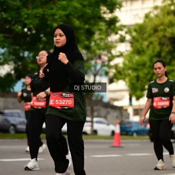 Runner Photo 4158723
