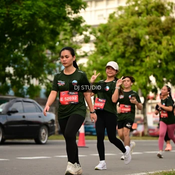 Runner Photo 4158730