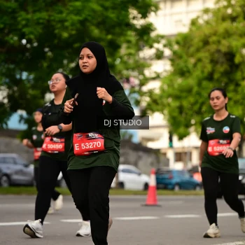 Runner Photo 4158732