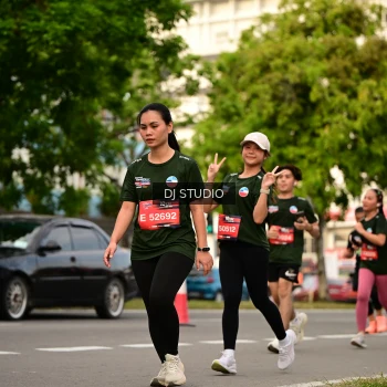 Runner Photo 4158733