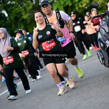 Runner Photo 4158734