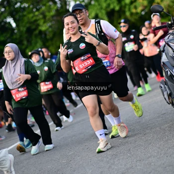 Runner Photo 4158735