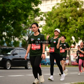 Runner Photo 4158736
