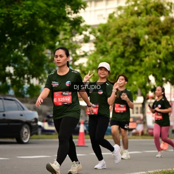 Runner Photo 4158740