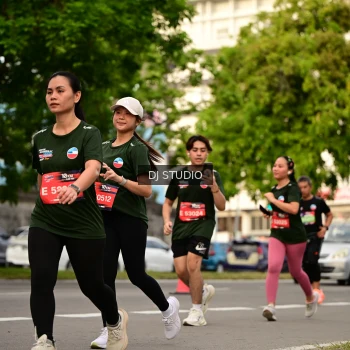 Runner Photo 4158742