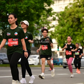 Runner Photo 4158747