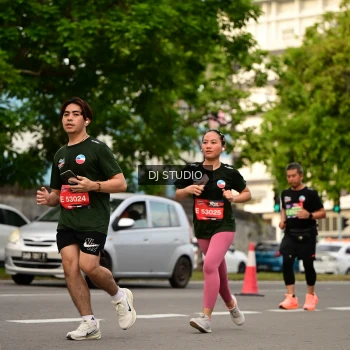 Runner Photo 4158769