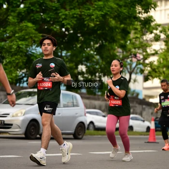 Runner Photo 4158771