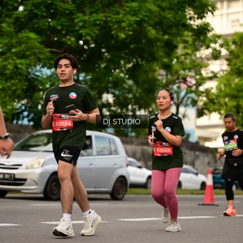 Runner Photo 4158773