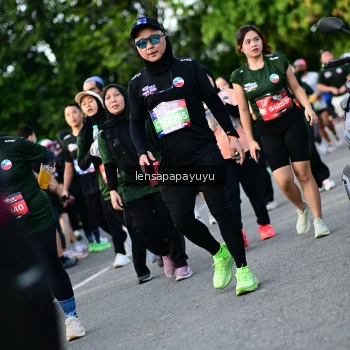 Runner Photo 4158779
