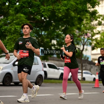 Runner Photo 4158780