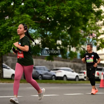Runner Photo 4158790