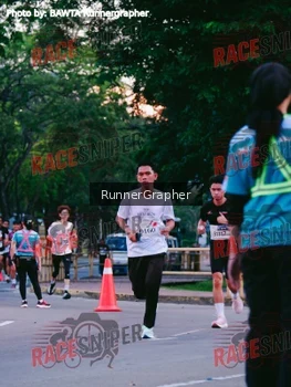 Runner Photo 415880