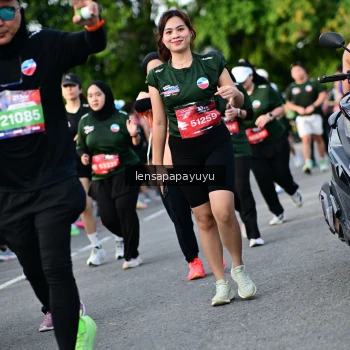 Runner Photo 4158816