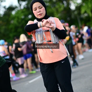 Runner Photo 4158830