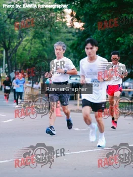 Runner Photo 415888