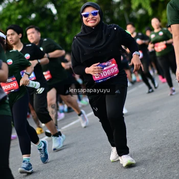 Runner Photo 4158886